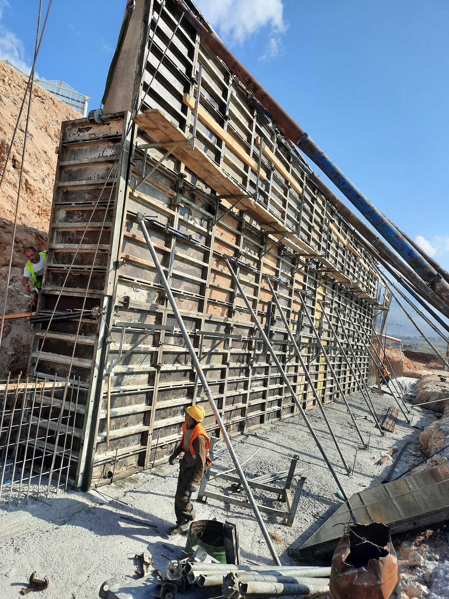 Πυλώνα Γέφυρας - Δράμα